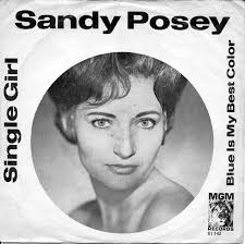 single_giel_sandy_posey